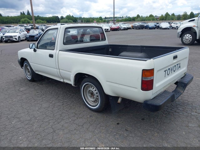 Auction sale of the 1992 Toyota Pickup 1/2 Ton Short Whlbase Stb, vin: 4TARN81A8NZ010417, lot number: 45326602