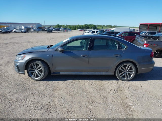 45326604 :رقم المزاد ، 1VWAA7A34JC010496 vin ، 2018 Volkswagen Passat 2.0t R-line/2.0t S مزاد بيع