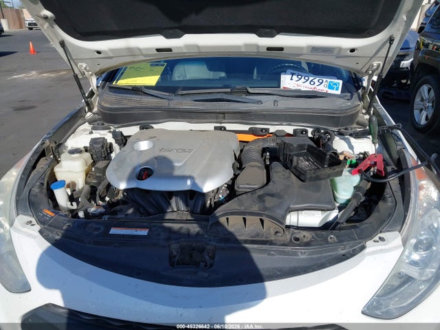 Hyundai Sonata Hybrid Limited 2015 KMHEC4A43FA126194 Image 10
