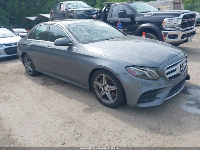 Auction sale of the 2017 Mercedes-benz E 300 4matic, vin: WDDZF4KB7HA033987, lot number: 45326719