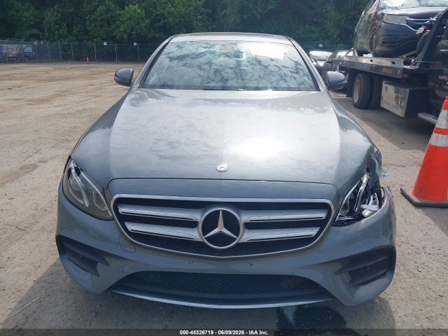 45326719 :رقم المزاد ، WDDZF4KB7HA033987 vin ، 2017 Mercedes-benz E 300 4matic مزاد بيع