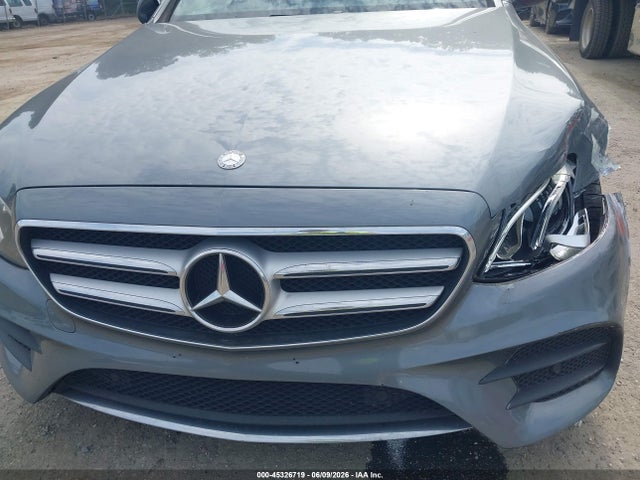 Auction sale of the 2017 Mercedes-benz E 300 4matic, vin: WDDZF4KB7HA033987, lot number: 45326719