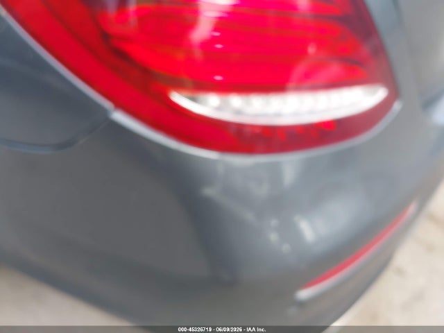 45326719 :رقم المزاد ، WDDZF4KB7HA033987 vin ، 2017 Mercedes-benz E 300 4matic مزاد بيع