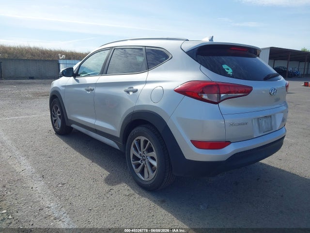 Hyundai TUCSON SEL 2018 KM8J3CA43JU760475 Image 3