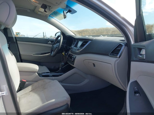 Hyundai TUCSON SEL 2018 KM8J3CA43JU760475 Image 5