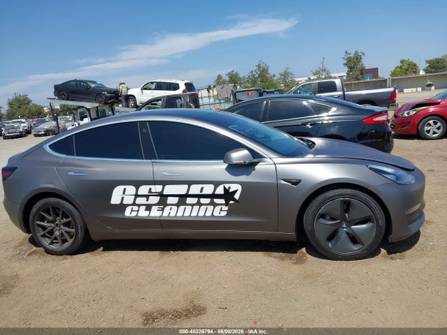 5YJ3E1EAXLF739761 Tesla Model 3 Standard Range Plus Rear-wheel Drive/standard Range Rear-wheel Drive