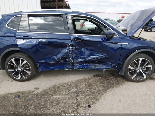 2024 Volkswagen Tiguan 2.0t Sel R-line მანქანა იყიდება აუქციონზე, vin: 3VV4B7AXXRM066146, აუქციონის ნომერი: 45326799