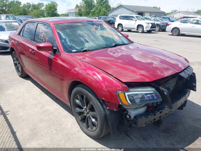 45326824 :رقم المزاد ، 2C3CCAGG2EH361525 vin ، 2014 Chrysler 300 300s مزاد بيع