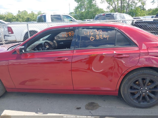 45326824 :رقم المزاد ، 2C3CCAGG2EH361525 vin ، 2014 Chrysler 300 300s مزاد بيع