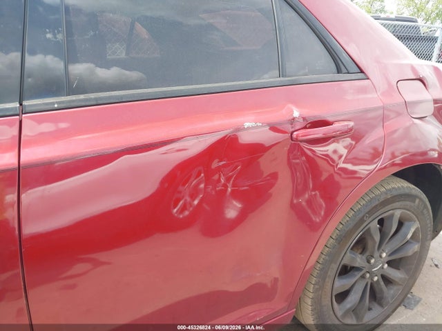 45326824 :رقم المزاد ، 2C3CCAGG2EH361525 vin ، 2014 Chrysler 300 300s مزاد بيع