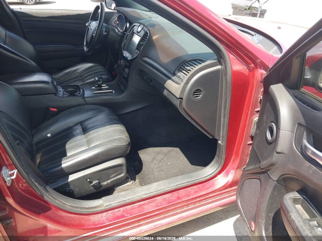 45326824 :رقم المزاد ، 2C3CCAGG2EH361525 vin ، 2014 Chrysler 300 300s مزاد بيع
