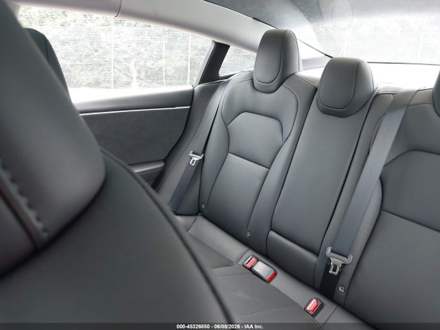 Tesla Model 3 Long Range All-wheel Drive 2025 5YJ3E1EB7SF935034 Image 8