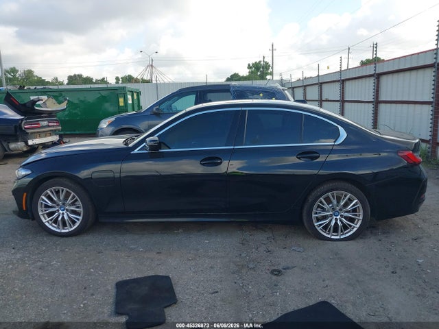 Продаж на аукціоні авто 2024 Bmw 330e Xdrive, vin: 3MW39FS07R8E04769, номер лоту: 45326873