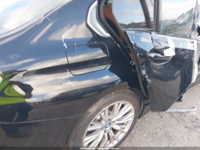 Продаж на аукціоні авто 2024 Bmw 330e Xdrive, vin: 3MW39FS07R8E04769, номер лоту: 45326873