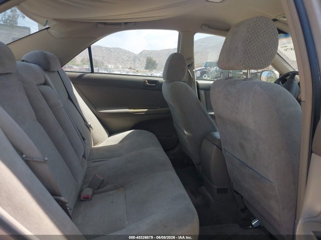 2003 Toyota Camry Le მანქანა იყიდება აუქციონზე, vin: 4T1BE32K03U174637, აუქციონის ნომერი: 45326879