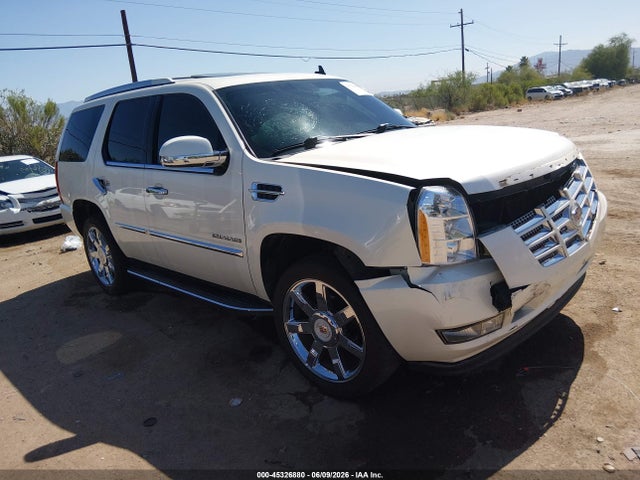 Auction sale of the 2013 Cadillac Escalade Luxury, vin: 1GYS3BEF8DR270226, lot number: 45326880