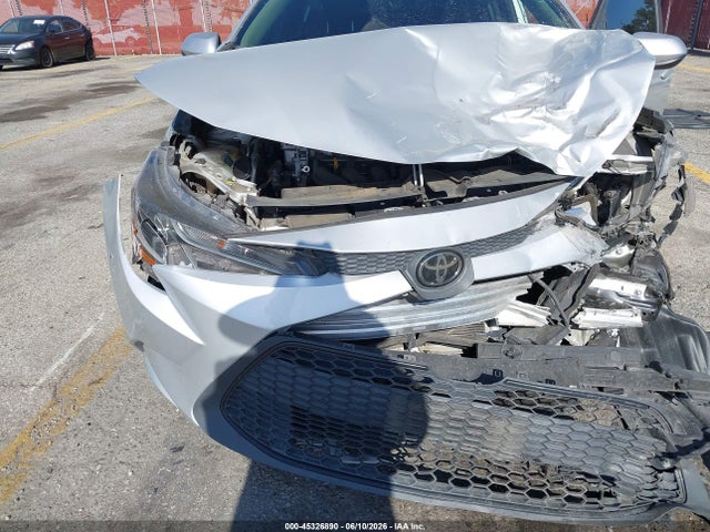 2022 Toyota Corolla Le მანქანა იყიდება აუქციონზე, vin: 5YFEPMAE2NP325460, აუქციონის ნომერი: 45326890