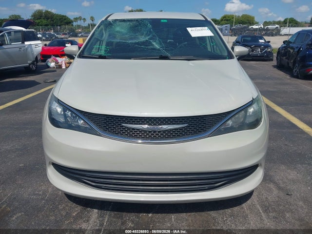 Продажа на аукционе авто 2017 Chrysler Pacifica Touring, vin: 2C4RC1DG8HR565674, номер лота: 45326893