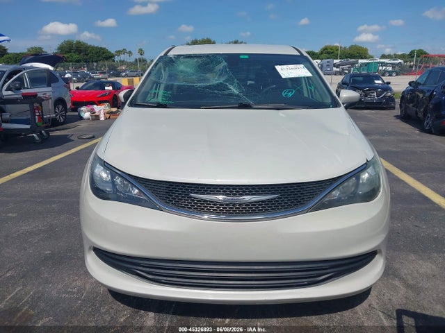 Продажа на аукционе авто 2017 Chrysler Pacifica Touring, vin: 2C4RC1DG8HR565674, номер лота: 45326893