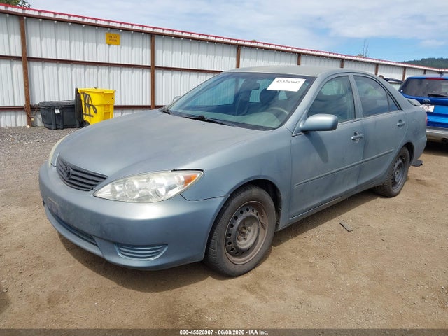 2005 Toyota Camry Le მანქანა იყიდება აუქციონზე, vin: 4T1BE32K65U993347, აუქციონის ნომერი: 45326907