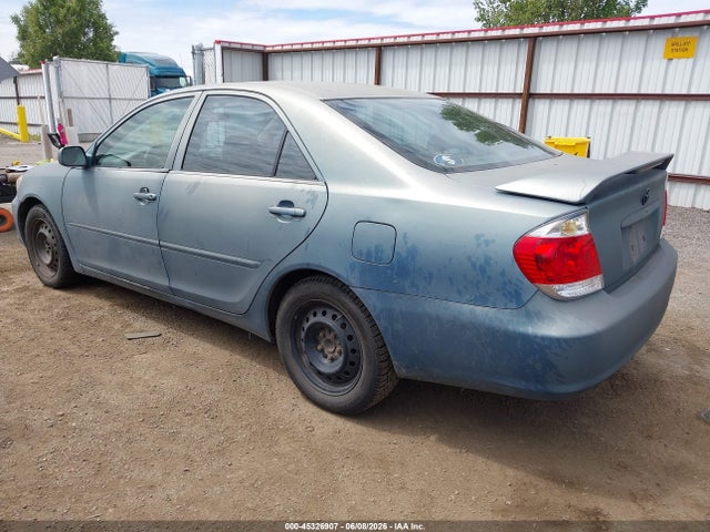 2005 Toyota Camry Le მანქანა იყიდება აუქციონზე, vin: 4T1BE32K65U993347, აუქციონის ნომერი: 45326907