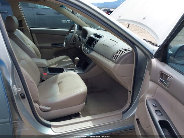 2005 Toyota Camry Le მანქანა იყიდება აუქციონზე, vin: 4T1BE32K65U993347, აუქციონის ნომერი: 45326907