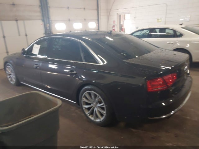 45326931 :رقم المزاد ، WAURVAFD9BN005290 vin ، 2011 Audi A8 L 4.2 مزاد بيع