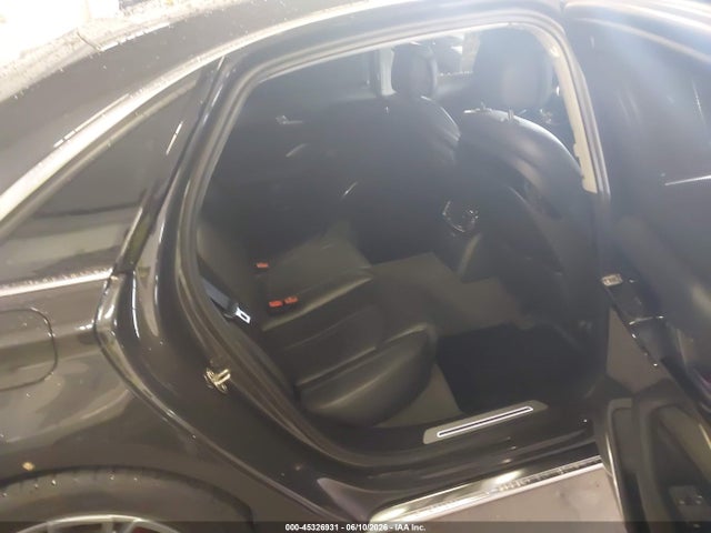45326931 :رقم المزاد ، WAURVAFD9BN005290 vin ، 2011 Audi A8 L 4.2 مزاد بيع