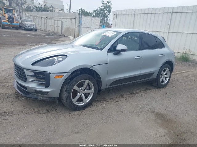 Porsche Macan 2021 WP1AA2A55MLB06650 Image 2