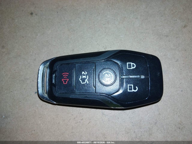 Ford Fusion Energi Titanium 2015 3FA6P0SU1FR114223 Image 11