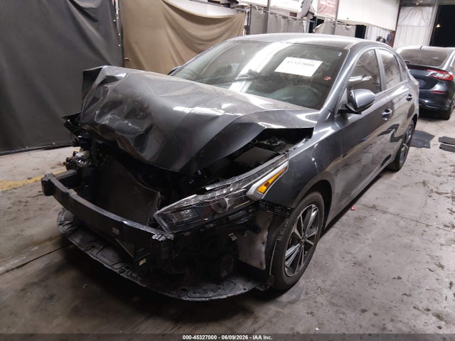 KIA Forte Lxs 2024 3KPF24AD9RE802502 Image 2