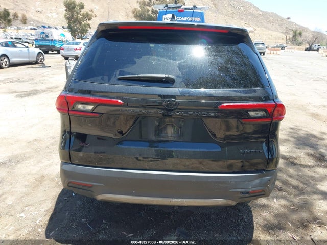 Toyota Grand Highlander Limited 2024 5TDAAAB59RS061809 Image 16