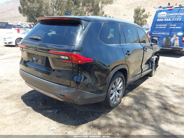 Toyota Grand Highlander Limited 2024 5TDAAAB59RS061809 Image 4
