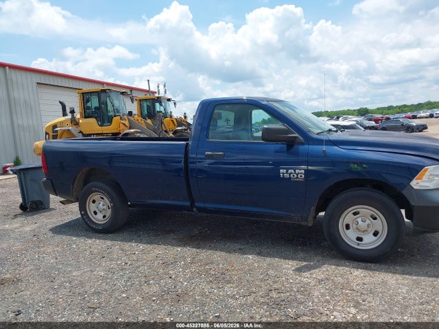 3C6JR6DG4KG569394 RAM 1500 Classic Tradesman 4x2 8&#039; Box