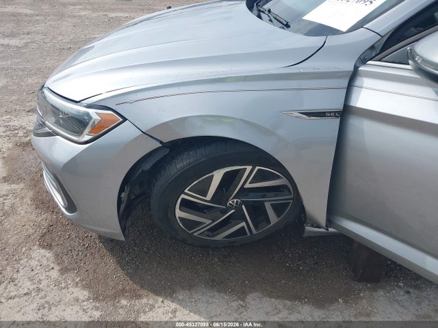 2022 Volkswagen Jetta 1.5t Sel მანქანა იყიდება აუქციონზე, vin: 3VWGM7BU0NM026319, აუქციონის ნომერი: 45327095