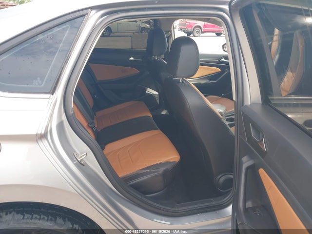 2022 Volkswagen Jetta 1.5t Sel მანქანა იყიდება აუქციონზე, vin: 3VWGM7BU0NM026319, აუქციონის ნომერი: 45327095