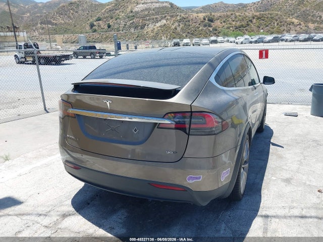 5YJXCBE29GF006712 Tesla Model X 60d/70d/75d/90d/p100d