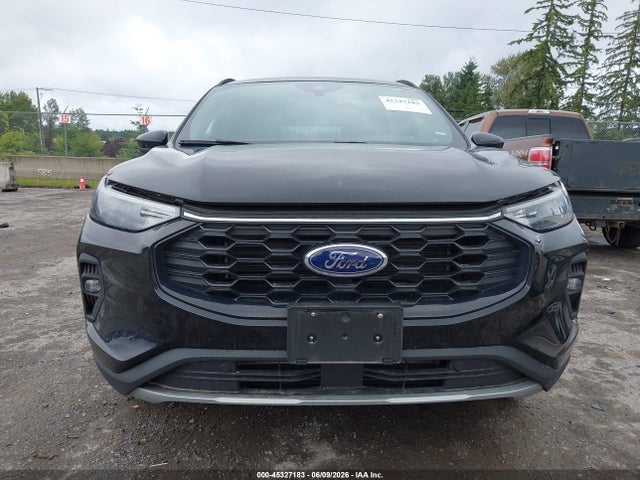 45327183 :رقم المزاد ، 1FMCU9NA5SUB43556 vin ، 2025 Ford Escape St-line Select مزاد بيع