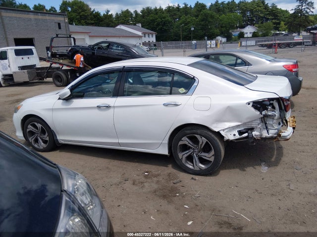 1HGCR2F33HA092891 Honda ACCORD LX