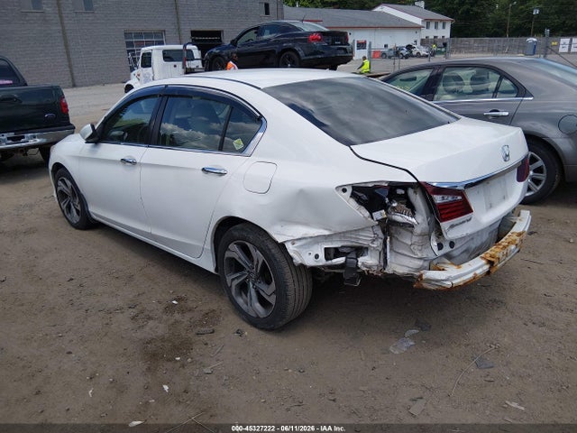 1HGCR2F33HA092891 Honda ACCORD LX