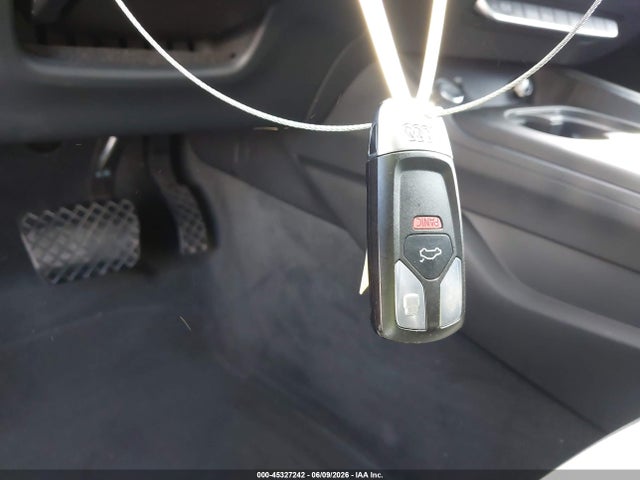 Продажа на аукционе авто 2018 Audi A4 2.0t Premium/2.0t Tech Premium, vin: WAUENAF46JN008533, номер лота: 45327242