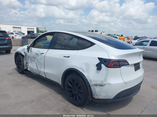 Продажа на аукционе авто 2023 Tesla Model Y Awd/long Range Dual Motor All-wheel Drive, vin: 7SAYGDEE4PA101130, номер лота: 45327249