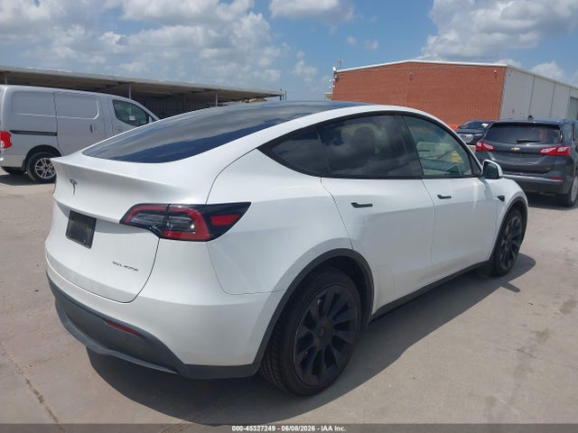 Продажа на аукционе авто 2023 Tesla Model Y Awd/long Range Dual Motor All-wheel Drive, vin: 7SAYGDEE4PA101130, номер лота: 45327249