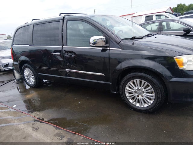 Продаж на аукціоні авто 2013 Chrysler Town & Country Limited, vin: 2C4RC1GG4DR753145, номер лоту: 45327277