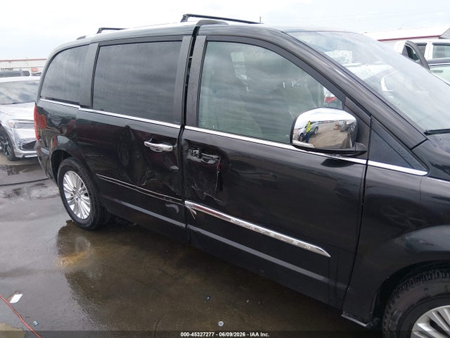 Продаж на аукціоні авто 2013 Chrysler Town & Country Limited, vin: 2C4RC1GG4DR753145, номер лоту: 45327277