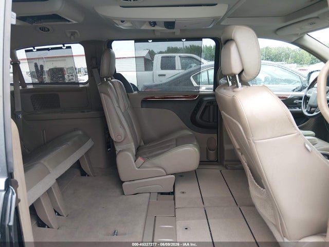 Продаж на аукціоні авто 2013 Chrysler Town & Country Limited, vin: 2C4RC1GG4DR753145, номер лоту: 45327277