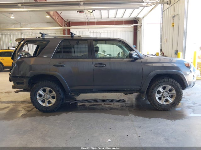 Toyota 4RUNNER SR5 2017 JTEBU5JR8H5415116 Image 14