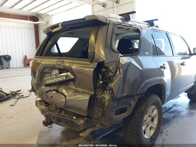 Toyota 4RUNNER SR5 2017 JTEBU5JR8H5415116 Image 6