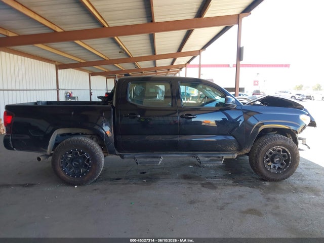 3TMCZ5AN4JM169656 Toyota Tacoma Sr V6