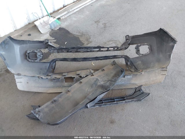 3TMCZ5AN4JM169656 Toyota Tacoma Sr V6